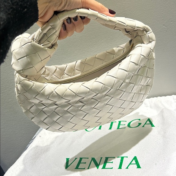 Bottega Veneta Jodie bag - Picture 11 of 11